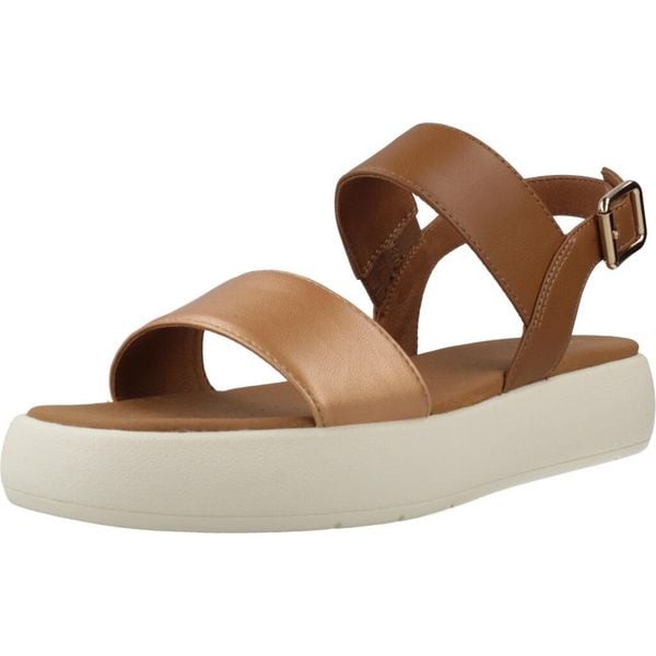 Sandały GEOX D CAMALEI Brąz. Brązowe sandały damskie Geox, bez wzorów, z syntetyku, bez obcasa, bez zapięcia. Za 219.99 zł.