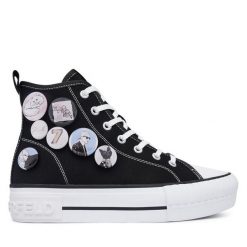 Trampki KARL LAGERFELD. Czarne trampki i tenisówki damskie KARL LAGERFELD, bez wzorów, bez zapięcia. Za 704.99 zł.