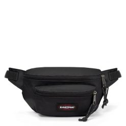 Dorosły torba typu nerka lekka Eastpak Doggy Bag Czarny. Czarne saszetki i nerki męskie Eastpak, bez wzorów. W wyprzedaży za 89.00 zł.