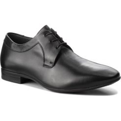 Półbuty GINO ROSSI - Eliot MPV114-258-E100-9900-0 99. Czarne buty wizytowe męskie Gino Rossi, bez wzorów, ze skóry, bez obcasa, bez zapięcia. W wyprzedaży za 199.00 zł.