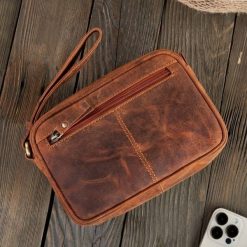 Paolo Peruzzi Saszetka męska skórzana do ręki vintage T-56-LBR. Saszetki i nerki męskie Paolo Peruzzi, bez wzorów. Za 168.93 zł.