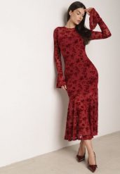 Czerwona Siateczkowa Sukienka Koktajlowa VICES z Welurowym Wzorem w Kwiaty Azimene. Czerwone sukienki damskie Born2be, na imprezę, l, bez wzorów, z weluru, eleganckie, bez kołnierzyka, bez ramiączek, maxi. Za 139.99 zł.