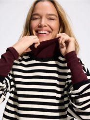 Bawełniana bluza w paski - wielobarwny. Bluzy damskie Reserved, l, bez wzorów, z bawełny, bez ramiączek, bez kaptura. Za 99.99 zł.