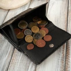 Paolo Peruzzi Portfel damski skórzany mały w kroko czarny z ochroną RFID AL-03-BL. Brązowe portfele damskie Paolo Peruzzi. Za 111.82 zł.