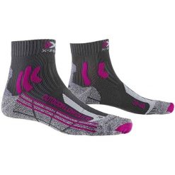 Skarpetki trekkingowe damskie X-Socks® Outdoor Low Cut. Czerwone skarpetki damskie X-Socks, bez wzorów, z elastanu. Za 44.49 zł.