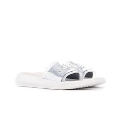 Damskie klapki Ugg Hilama Slide White 1109592-WHT. Białe klapki damskie UGG, na lato, bez wzorów, z gumy, eleganckie, z okrągłym noskiem, bez obcasa, bez zapięcia. Za 222.81 zł.