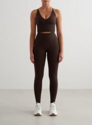 Damskie legginsy bezszwowe, wysoki stan, squat proof petite Shape czekoladowy. Brązowe legginsy damskie Aim'n, bez wzorów, z elastanu. Za 301.00 zł.
