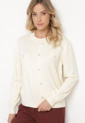 Jasnobeżowy Sweter z Wiskozą Perełkami i Ściągaczami Evadneia. Brązowe swetry nierozpinane damskie Born2be, na zimę, bez wzorów, z wiskozy, bez kołnierzyka, bez ramiączek. Za 74.99 zł.