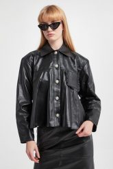 Koszula damska skórzana CUSTOMMADE. Koszule damskie Custommade, s, bez wzorów, bez kołnierzyka, bez ramiączek. W wyprzedaży za 1,247.95 zł.
