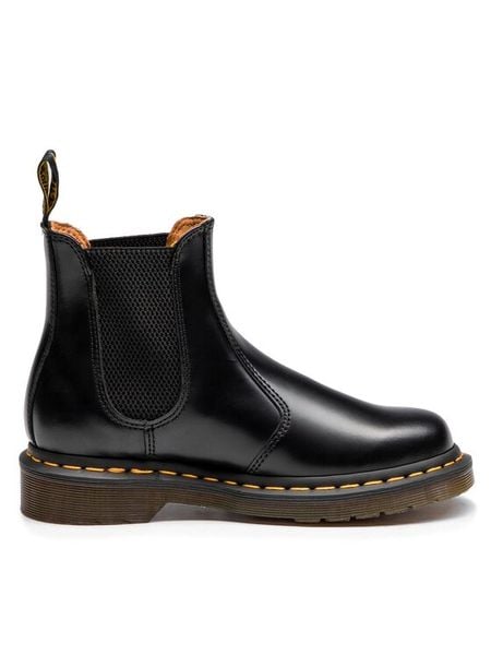Dr. Martens Sztyblety 2976 Ys 22227001 Czarny. Czarne botki damskie Dr. Martens, bez wzorów, ze skóry, bez obcasa, na płaskiej podeszwie, bez zapięcia. Za 664.00 zł.