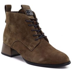 Skórzane botki damskie na obcasie zamsz camel Vinceza FIO27-67036. Brązowe botki damskie VINCEZA, bez wzorów, ze skóry, eleganckie, bez obcasa, na obcasie, bez zapięcia. Za 229.99 zł.