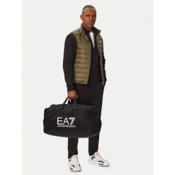 Torba sportowa EA7 Emporio Armani. Czarne torby sportowe męskie EA7 Emporio Armani, bez wzorów. Za 474.99 zł.