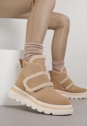 Ciemnobeżowe Śniegowce z Przeszyciami i Futerkiem Newella. Brązowe śniegowce damskie Born2be, z jeansu, bez zapięcia. Za 129.99 zł.