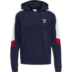 Bluza z kapturem Hummel IC Claude. Niebieskie bluzy męskie Hummel, xl, bez wzorów, sportowe, bez ramiączek, z kapturem. W wyprzedaży za 167.45 zł.