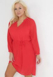 Czerwona Sukienka z Paskiem Yiridi. Czerwone sukienki damskie Born2be, xl, bez wzorów, bez kołnierzyka, bez ramiączek, midi, trapezowe. Za 129.99 zł.