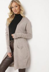 Jasnobeżowy Niezapinany Kardigan z Kieszeniami Wsuwanymi Sartella. Brązowe kardigany damskie Born2be, m, bez wzorów, z jeansu, biznesowe, bez kołnierzyka. Za 44.99 zł.