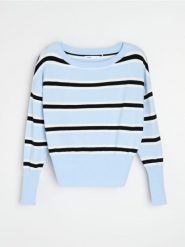 Sweter w paski z wiskozą - wielobarwny. Swetry nierozpinane damskie Sinsay, l, bez wzorów, z wiskozy, bez kołnierzyka, bez ramiączek. Za 49.99 zł.