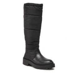 Kozaki Jenny Fairy. Czarne kozaki damskie Jenny Fairy, bez wzorów, bez obcasa, na płaskiej podeszwie, bez zapięcia. Za 159.99 zł.