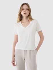 4F T-shirt oversize z modalem damski - biały M. Białe t-shirty damskie 4F, m, bez wzorów, z bawełny, klasyczne, bez kołnierzyka, bez ramiączek. W wyprzedaży za 39.99 zł.