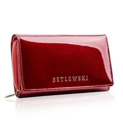 Portfel damski BETLEWSKI ZBPD-BS-513 CZERWONY. Czerwone portfele damskie Betlewski, z lakierowanej skóry. Za 169.00 zł.