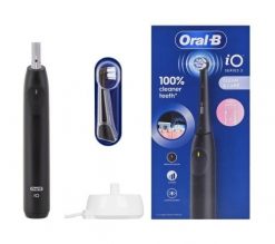 Elektryczna szczoteczka do zębów Oral-B iO2, z czujnikiem nacisku, akumulatorowa, dla dorosłych, 1 główka szczoteczki, 3 tryby szczotkowania, czarna. Czarne szczoteczki elektryczne Oral-B. Za 215.99 zł.