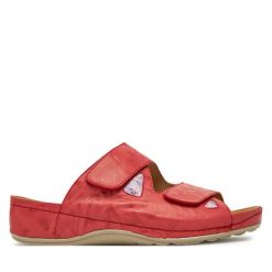 Klapki Dr. Brinkmann. Czerwone klapki damskie Dr. Brinkmann, bez wzorów, bez obcasa, bez zapięcia. Za 339.99 zł.