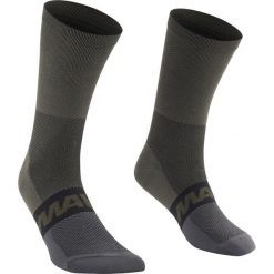 Wysokie skarpety Mavic Aksium. Szare skarpetki damskie MAVIC, bez wzorów. Za 109.00 zł.