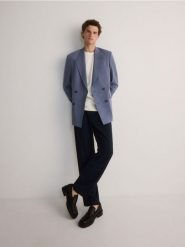 Marynarka comfort fit - granatowy. Niebieskie garnitury męskie Reserved, l, bez wzorów, z tkaniny. W wyprzedaży za 159.99 zł.