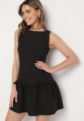 Czarna Rozkloszowana Sukienka Vices Bez Rękawów z Obniżonym Stanem i Kokardkami Folinesa. Czarne sukienki damskie Born2be, na co dzień, l, bez wzorów, eleganckie, bez kołnierzyka, bez ramiączek, mini, rozkloszowane. Za 119.99 zł.