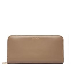 Portfel Calvin Klein. Brązowe portfele damskie Calvin Klein. Za 329.99 zł.