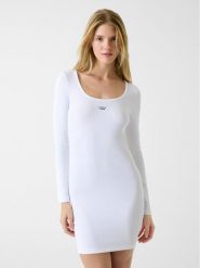 Guess Jeans Sukienka codzienna 179918 Biały Classic Fit. Białe sukienki damskie Guess Jeans, na co dzień, s, z aplikacjami, z bawełny, bez kołnierzyka, bez ramiączek, proste. Za 349.99 zł.