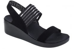 Buty do chodzenia Skechers Arch Fit Rumble Modernistic. Czarne obuwie trekkingowe damskie Skechers, z materiału, bez zapięcia. Za 279.99 zł.