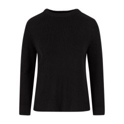 Sweter damski Urban Classics Rib. Czarne swetry nierozpinane damskie Urban Classics, na zimę, bez wzorów, bez kołnierzyka, bez ramiączek. Za 198.50 zł.