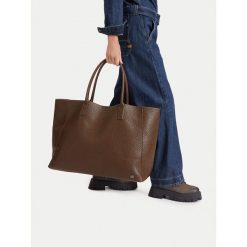 Torebka G-Star. Brązowe shopperki damskie G-Star, bez wzorów, bez dodatków. Za 299.99 zł.