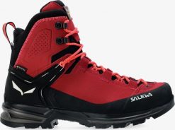 Buty trekkingowe damskie Salewa MTN TRAINER 2 MID GTX czerwone r. 40. Czerwone obuwie trekkingowe damskie Salewa, bez zapięcia. Za 1,026.48 zł.