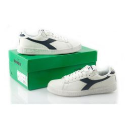 Buty sportowe Diadora Game L Low Waxed białe. Czarne buty sportowe męskie Diadora, bez wzorów, bez zapięcia. Za 422.96 zł.