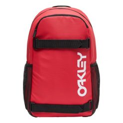Plecak Miejski Oakley The Freshman Skate Backpack 20L. Czerwone plecaki męskie Oakley, bez wzorów, sportowe. Za 210.99 zł.