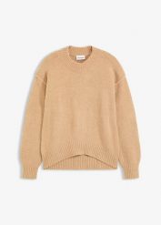 Sweter z cienkiej dzianiny o kroju oversize. Brązowe swetry nierozpinane damskie bonprix, bez wzorów, z dzianiny, bez kołnierzyka, bez ramiączek. Za 109.99 zł.