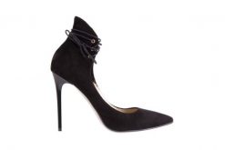 Szpilki Bayla-097 Z6940-447 Czarny, Skóra naturalna - 41. Czarne szpilki damskie Bayla, bez wzorów, z materiału, bez obcasa, na szpilce, bez zapięcia. W wyprzedaży za 89.10 zł.