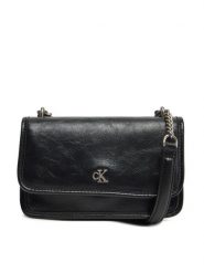 Calvin Klein Jeans Torebka Chain Mini Ew Flap LV04K3085G Czarny. Czarne torebki do ręki damskie Calvin Klein Jeans, bez wzorów, z jeansu, bez dodatków. Za 269.99 zł.