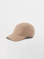Czapka z daszkiem TBS Activ. Niebieskie czapki damskie TBS, bez wzorów, z materiału, eleganckie. Za 186.00 zł.