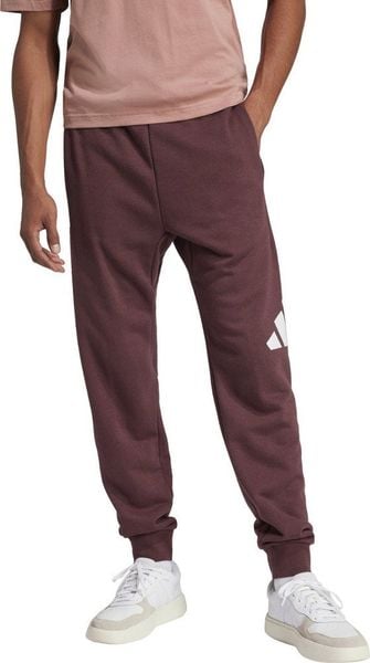 Spodnie męskie adidas Essentials Big Logo French Terry bordowe JE8972 S. Czerwone spodnie sportowe męskie Adidas, m, bez wzorów. Za 247.40 zł.