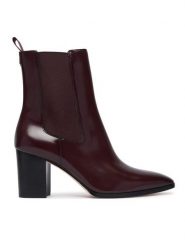 LAUREN RALPH LAUREN Botki Rlyn Bte Hl Bo Bte 802P12049003 Bordowy. Czerwone botki damskie Lauren Ralph Lauren, bez wzorów, ze skóry, bez obcasa, na słupku, bez zapięcia. Za 1,199.00 zł.