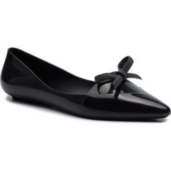 Baleriny MELISSA - Pointy+Jason Wu Ad 32635 Black 01003. Czarne balerinki damskie Melissa, bez wzorów, z tworzywa sztucznego, klasyczne, bez obcasa, bez zapięcia. Za 409.00 zł.