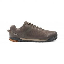 Buty trekkingowe męskie Xero Shoes SBKMMRELM. Brązowe buty zimowe męskie XERO SHOES, bez wzorów, z materiału, bez obcasa, bez zapięcia. Za 725.00 zł.