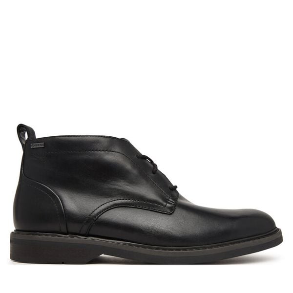 Trzewiki Clarks. Czarne botki męskie Clarks, bez wzorów, z gore-texu, bez obcasa, bez zapięcia. Za 649.99 zł.