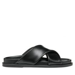Klapki Geox. Czarne klapki damskie Geox, bez wzorów, bez obcasa, bez zapięcia. Za 339.99 zł.