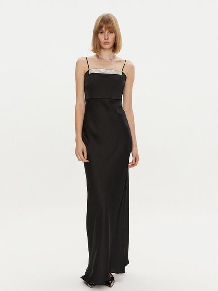 Simona Corsellini Sukienka wieczorowa A24CEAB047 Czarny Slim Fit. Czarne sukienki damskie SIMONA CORSELLINI, bez wzorów, z syntetyku, wizytowe, bez kołnierzyka, bez ramiączek. Za 1,039.00 zł.