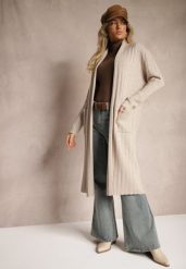 Beżowy Nierozpinany Kardigan o Długim Kroju z Wiskozą i Kieszeniami Naralie. Brązowe kardigany damskie Renee, na zimę, l, bez wzorów, z wiskozy, bez kołnierzyka, plus size. Za 119.99 zł.