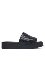 Vagabond Shoemakers Klapki Danya 6204-025-20 Czarny. Czarne klapki damskie Vagabond Shoemakers, bez wzorów, ze skóry, bez obcasa, bez zapięcia. Za 519.99 zł.